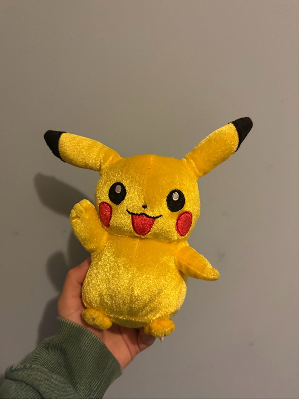 Pikachu SPECIAL EDITION RARE Yellow Gold Plush Toy - Kids Toys